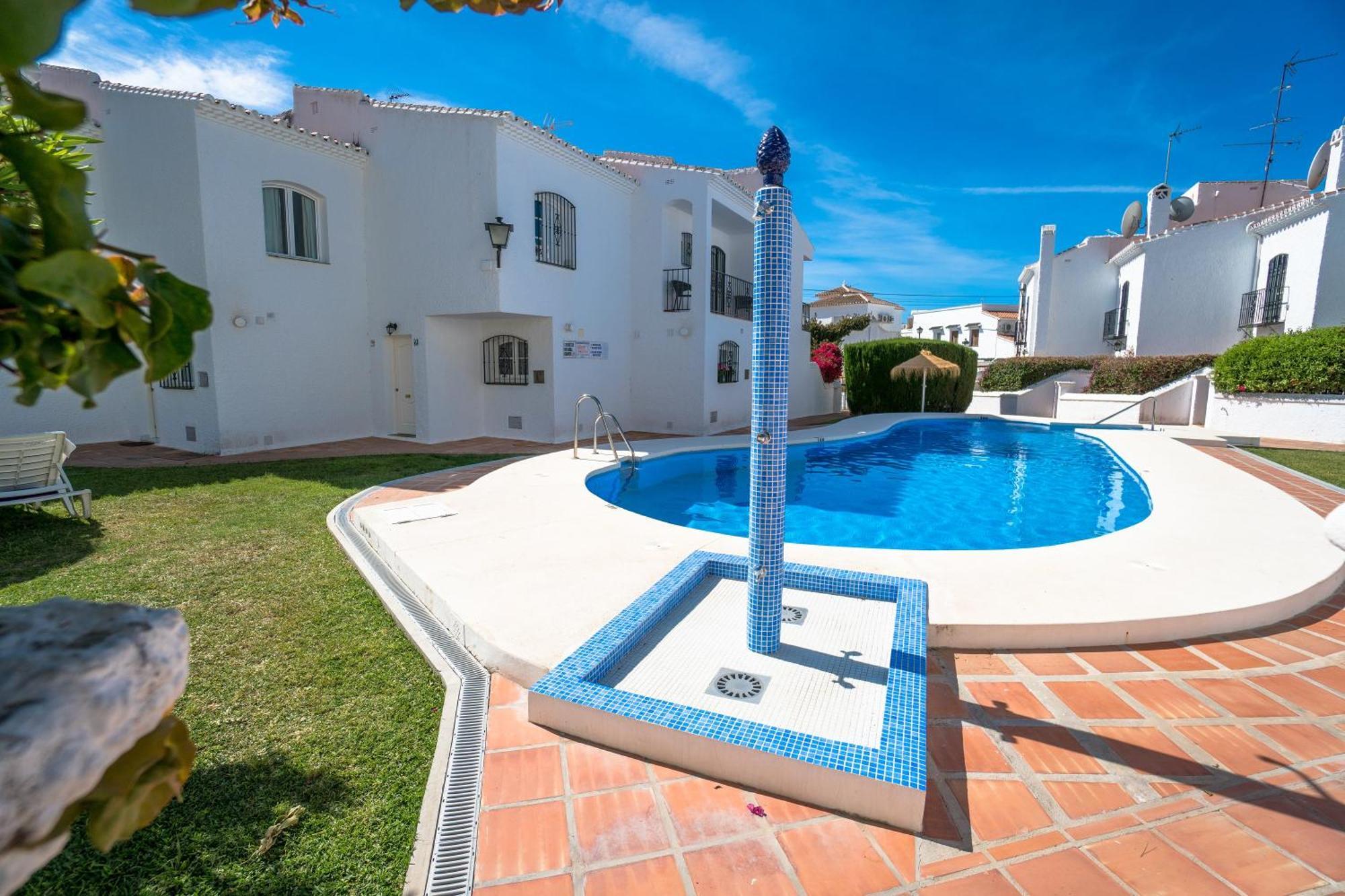 Pinos 20 Menyber Villa Nerja Buitenkant foto